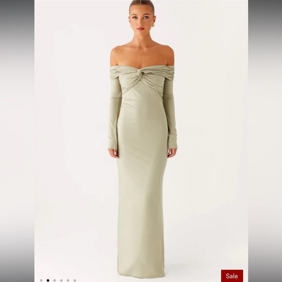 Peppermayo Exclusive
Marla Long Sleeve Maxi Dress - Sage
never worn
size 4 - Picture 2 of 8